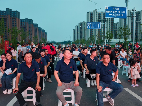 演出現(xiàn)場2.jpg 演出現(xiàn)場2.jpg