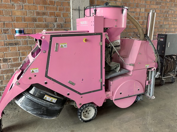 地坪研磨機(jī)器人.jpg 地坪研磨機(jī)器人.jpg