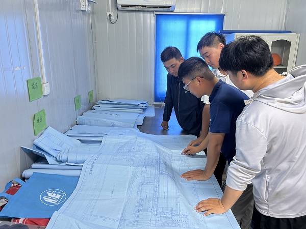 研究圖紙.jpg 研究圖紙.jpg